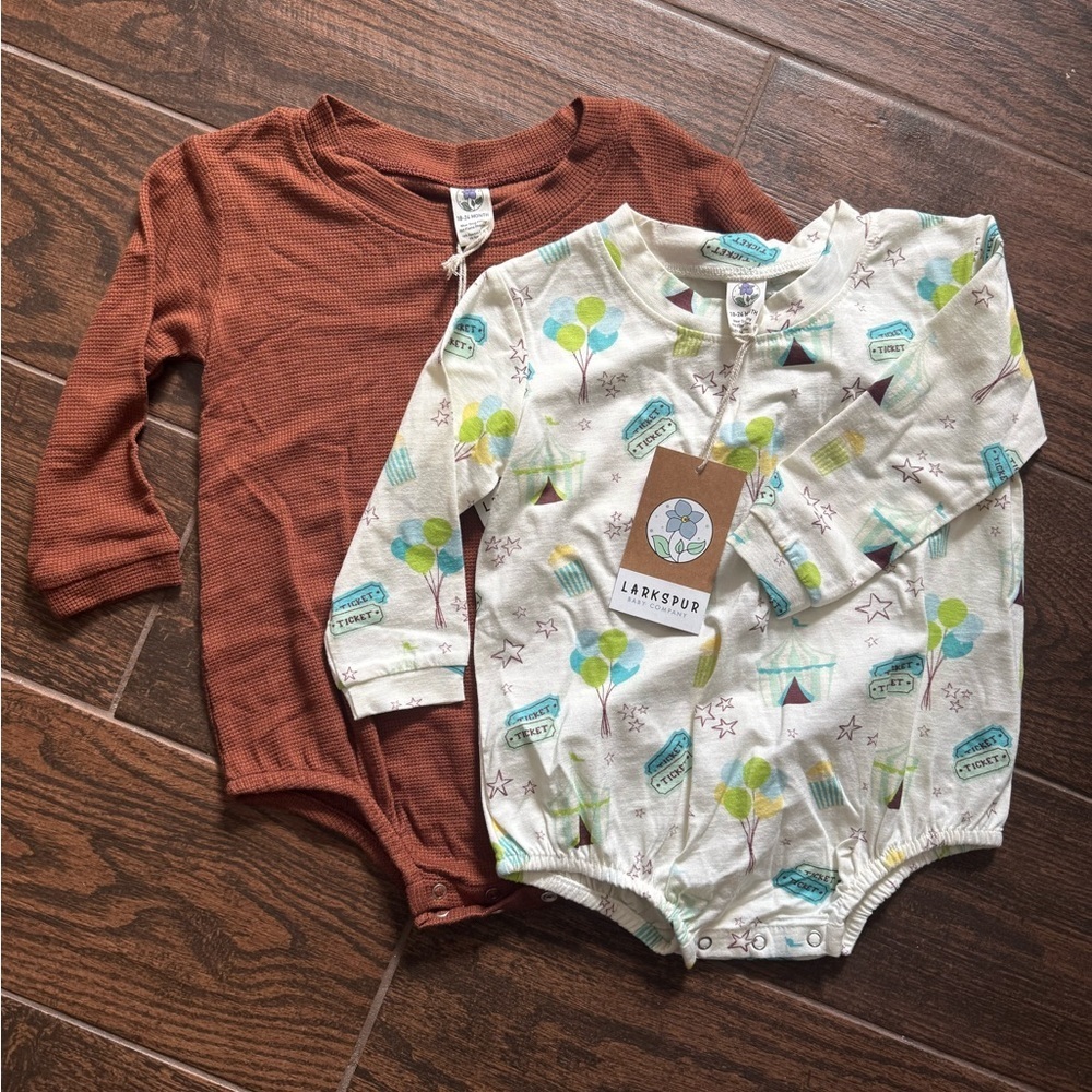 L'arkspur Kids Bundle Onesies NWT - Brown & Circus Print